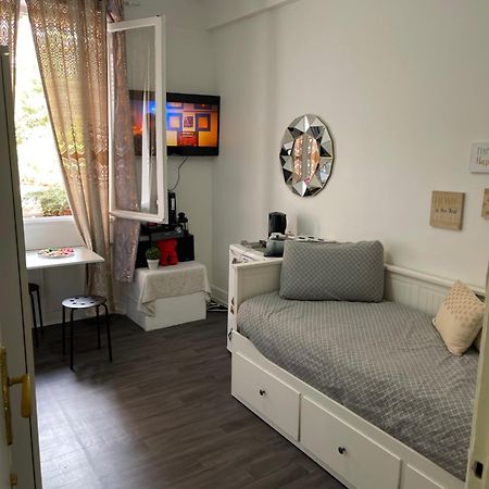Tour Montparnasse Bed and Breakfast Paris Exteriör bild