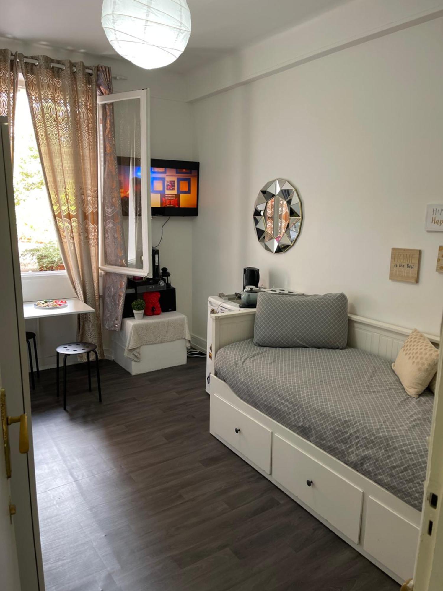 Tour Montparnasse Bed and Breakfast Paris Exteriör bild